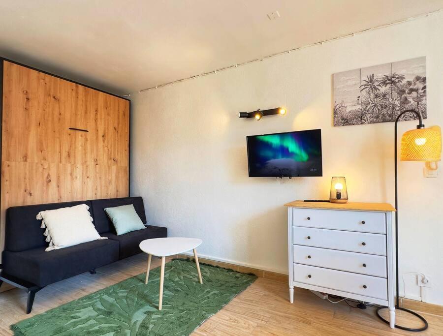 Charmant Studio A 200M Du Gardon Remoulins Bagian luar foto