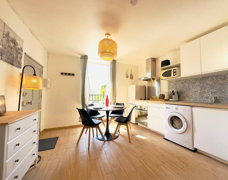 Charmant Studio A 200M Du Gardon Remoulins Bagian luar foto